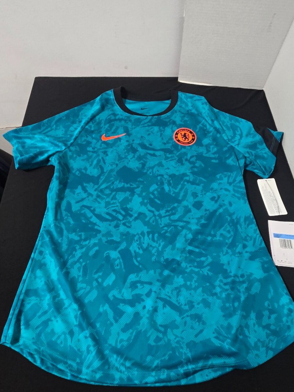 🔥⚽ CHELSEA FC NIKE DRI-FIT TRAINING JERSEY – NWT – WOMEN'S MEDIUM! ⚽🔥